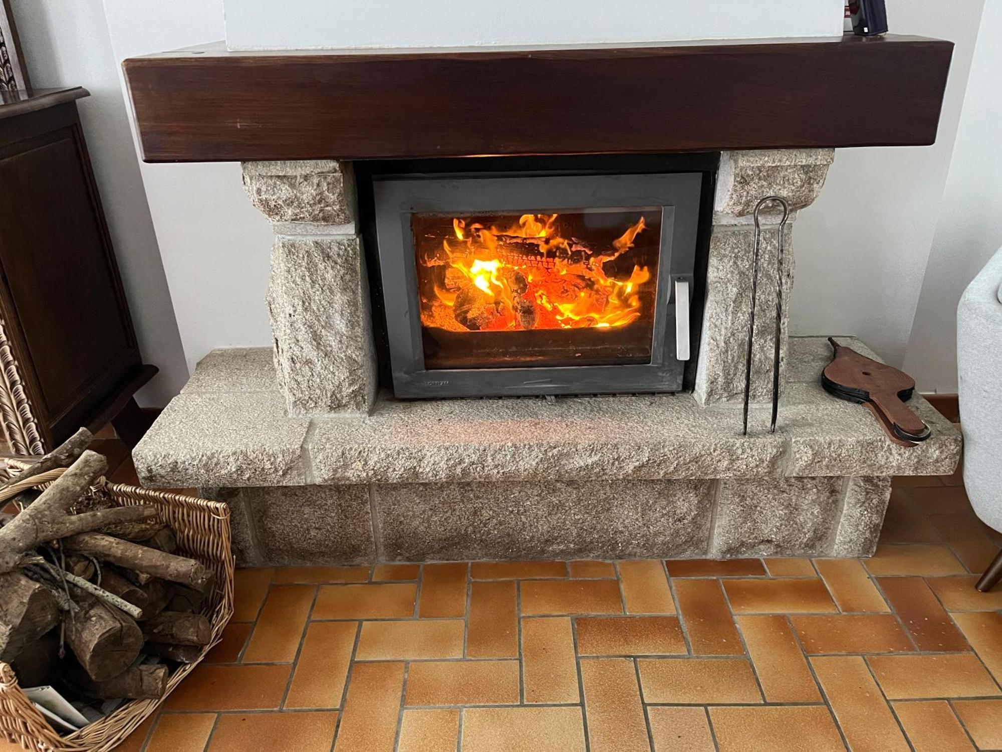 Maison Bretonne 7 Personnes Mellac Екстер'єр фото