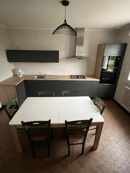 Maison Bretonne 7 Personnes Mellac Екстер'єр фото